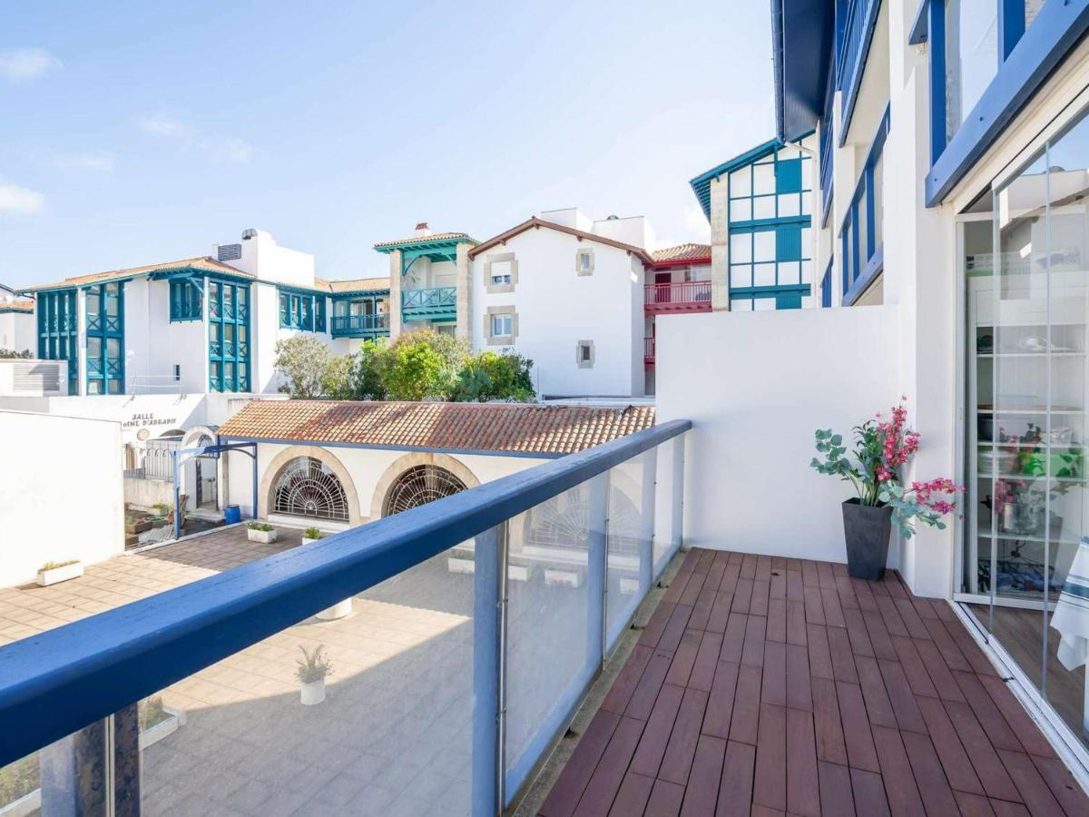 Appartement A Hendaye : Proche Plage Avec Piscine, Loggia Et Terrasse - Fr-1-2-285 Exteriör bild