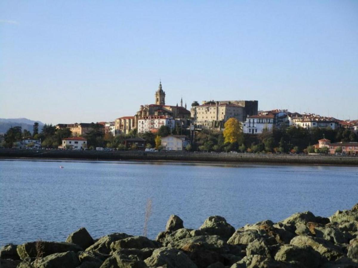 Appartement A Hendaye : Proche Plage Avec Piscine, Loggia Et Terrasse - Fr-1-2-285 Exteriör bild