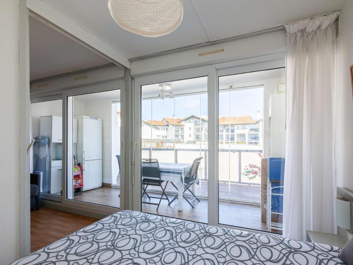 Appartement A Hendaye : Proche Plage Avec Piscine, Loggia Et Terrasse - Fr-1-2-285 Exteriör bild